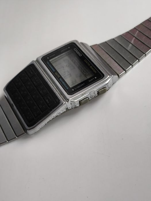 Casio DBC-610 оригинальные часы из 80-х