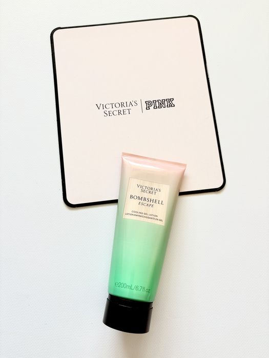 Lotiune si gloss uri Victoria’s secret