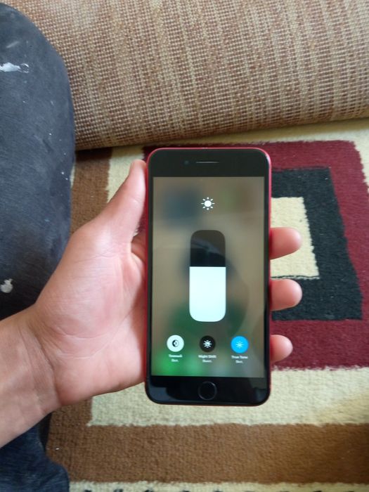 Iphone 8+ obmen yuq