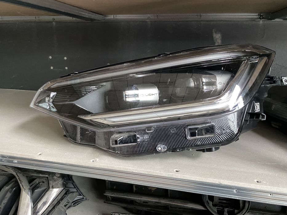 Far VW Taigo 2020 - 2024 faruri stanga dreapta IQ Light