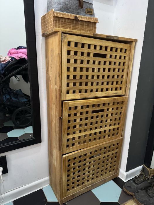 Продам обувницу деревянную