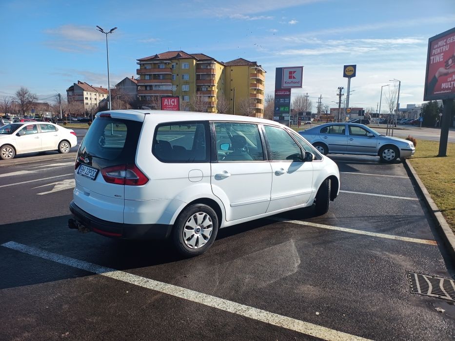 Ford Galaxy an 2007..
