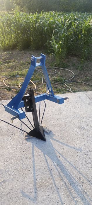 Картофовадач за малък трактор