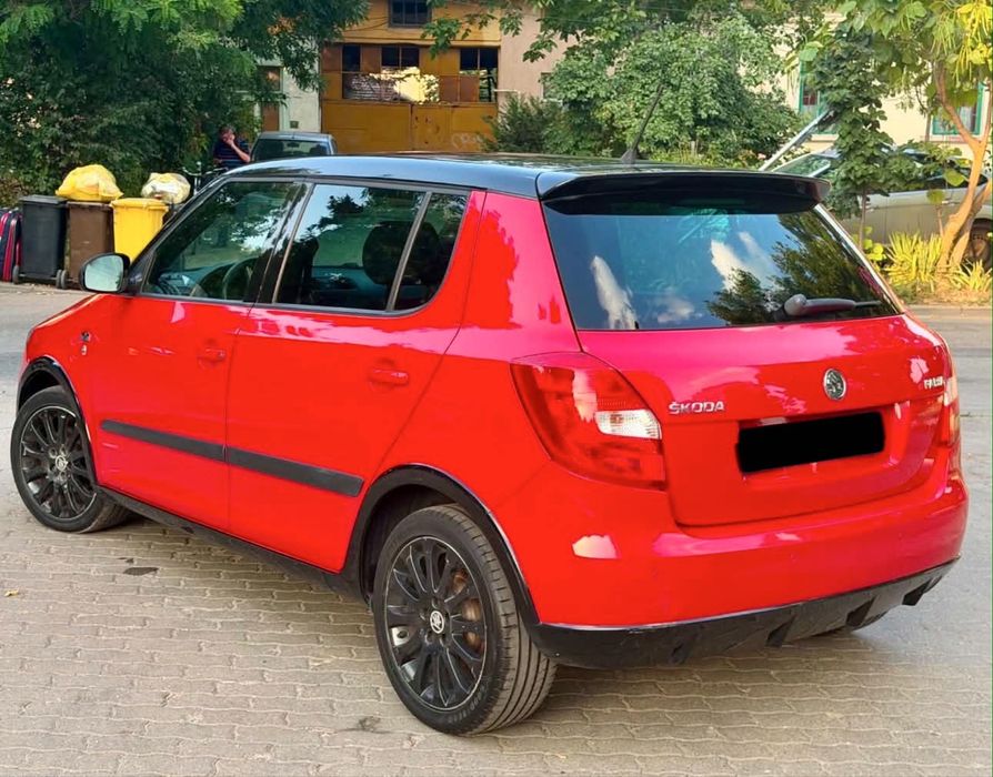 SKODA Fabia 2012 — imagine 3