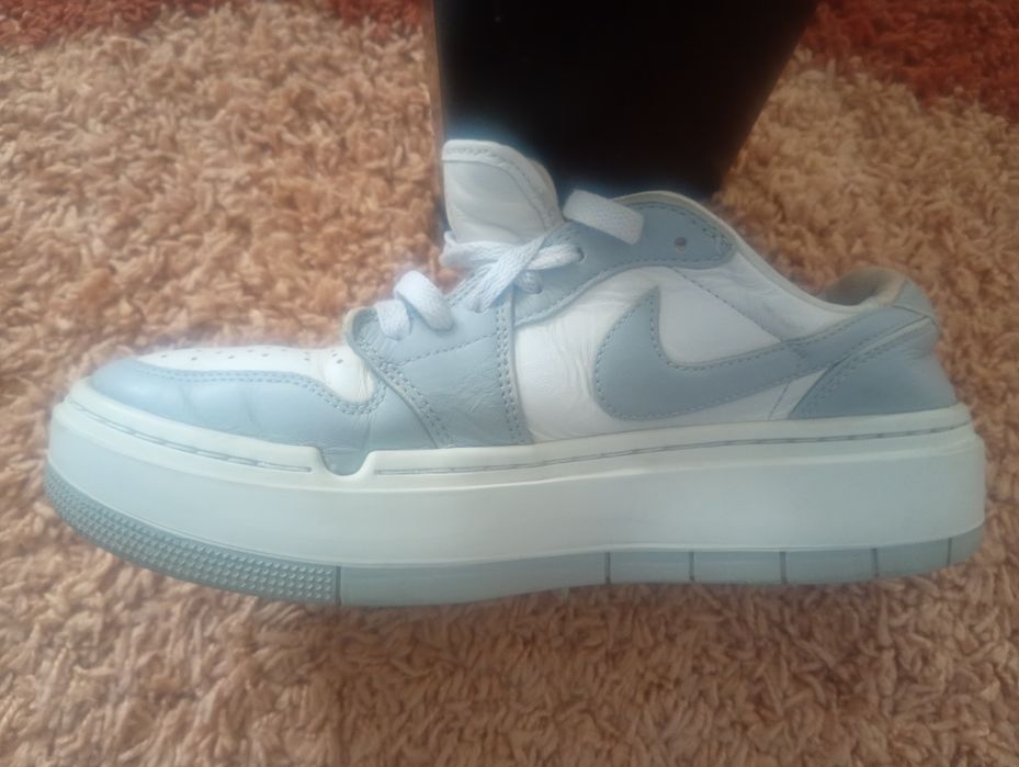 Adidas sport Nike Jordan