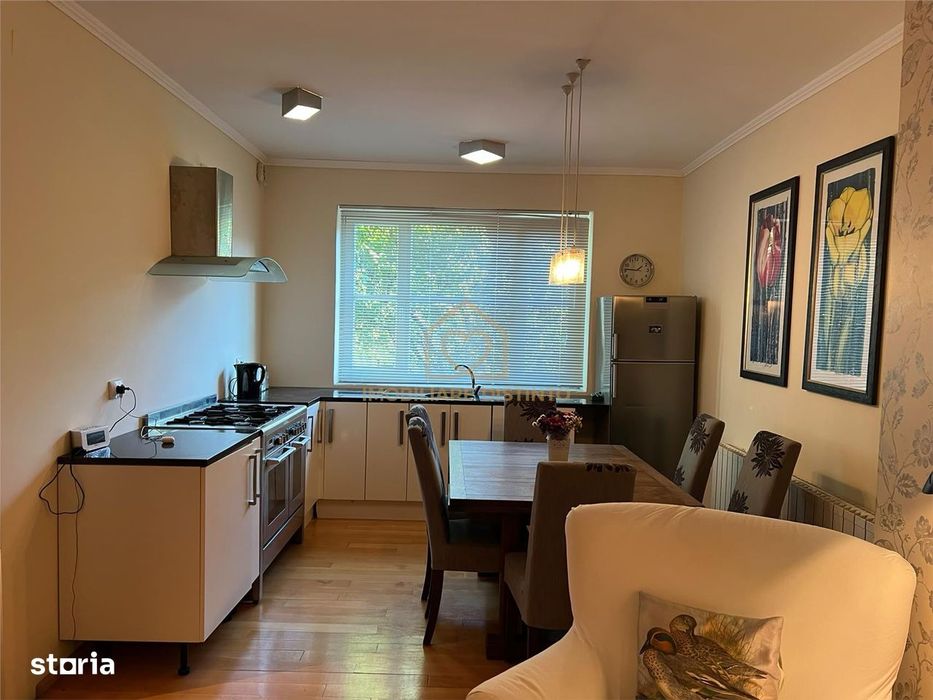 Apartament cu trei camere Petru Maior