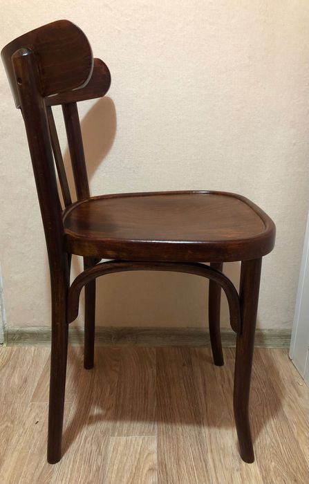 Стулья деревянные, советские.