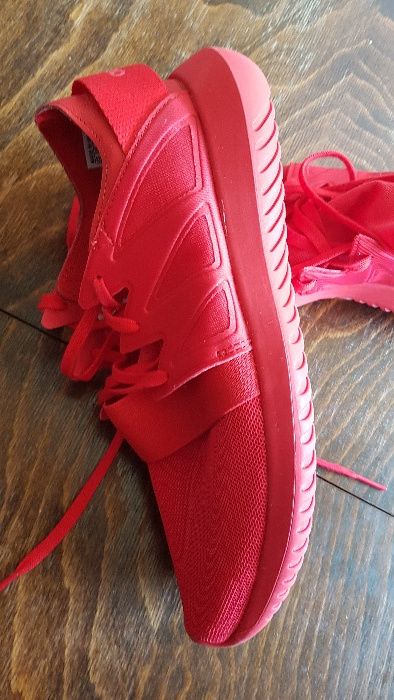 Маратонки adidas