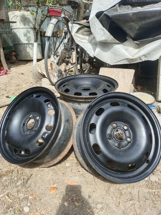 Vând jante tablă 5x100 R15 pentru toate autoturismele din grupul vag
