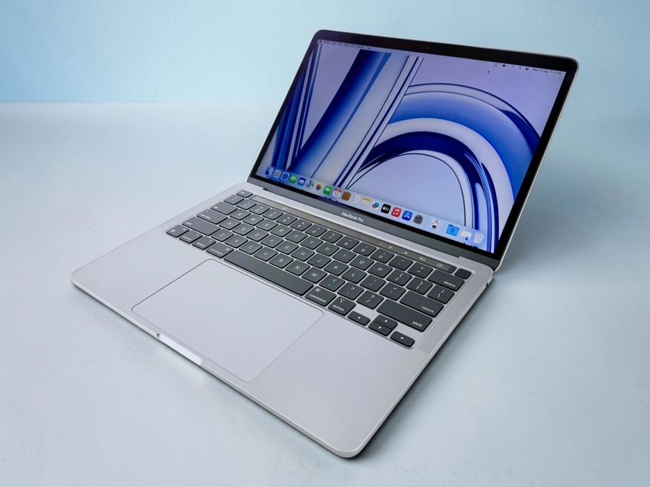 Apple MacBook Pro 13 M2 8RAM 256GB Touch Bar Space Gray 94% Батерия! Гараниця!