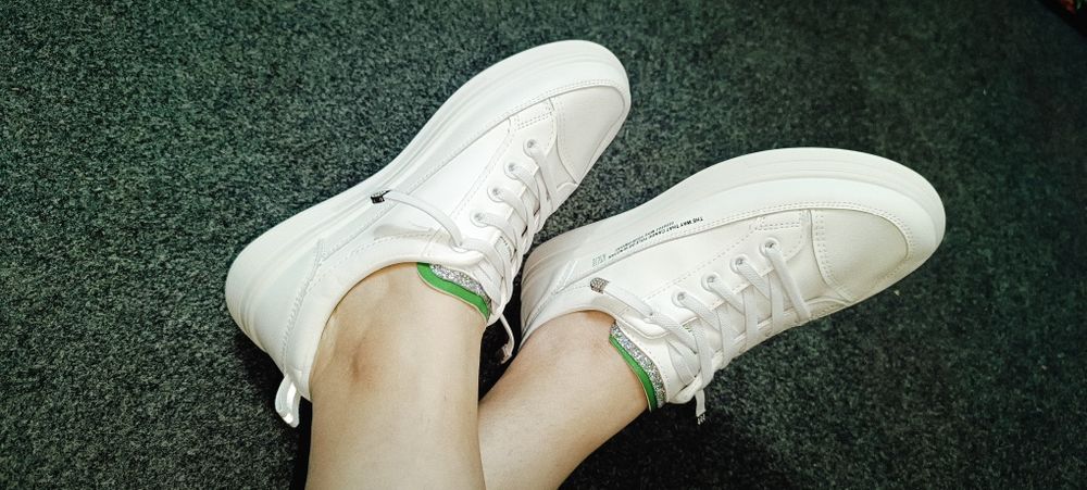 Туфли и крассовка