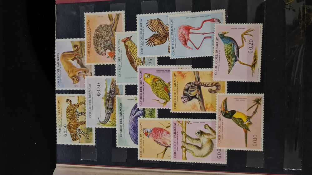 Пощенски марки, стари,запазени,разнообразни серии!