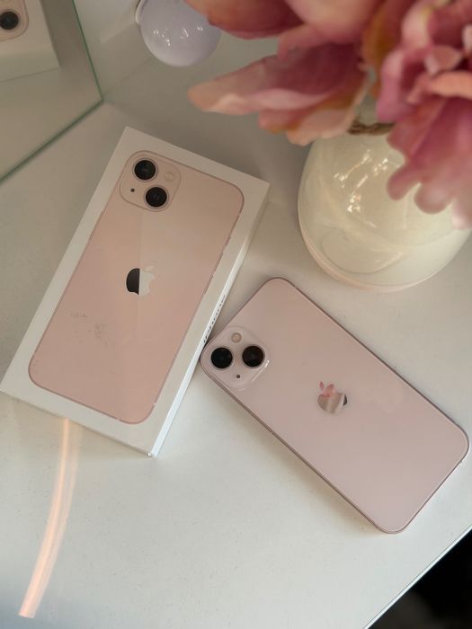 iPhone 13 256GB pink