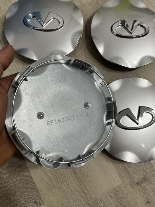 Колпачки на infiniti заглушки