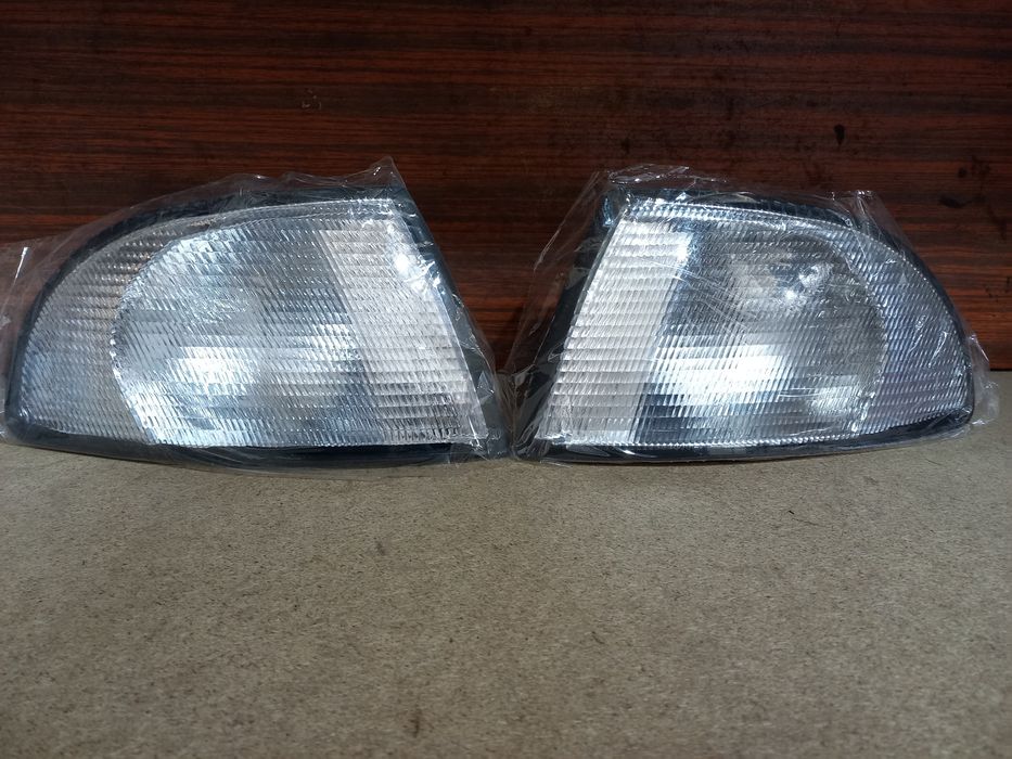 Поворотники Ауди А4 В5