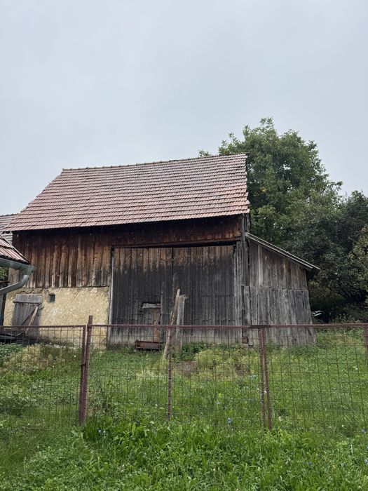 Vand casa in sat Sancraiu