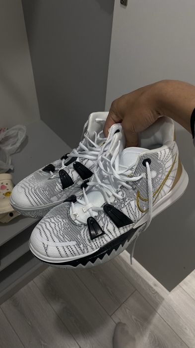 Nike kyrie 7 белый
