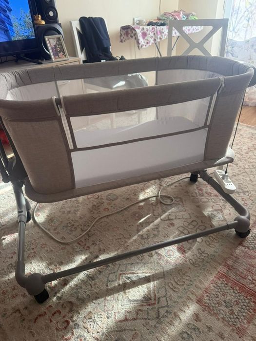 Колыбель продам.