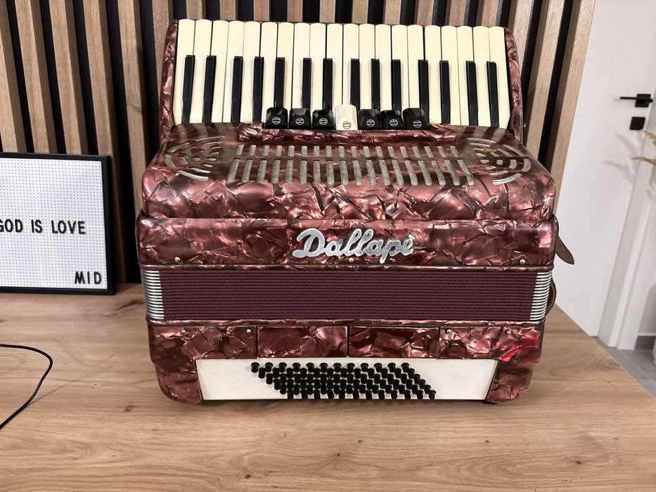 Acordeon Parrot cu 72 de basi