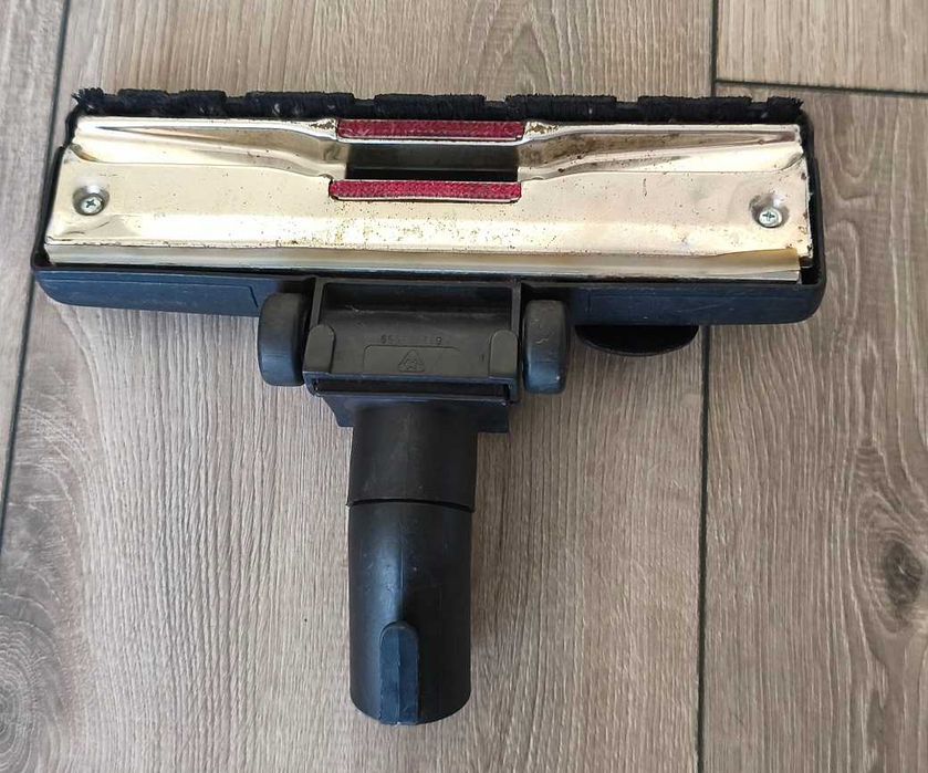 четка за прахосмукачка Ф32 и малък накрайник