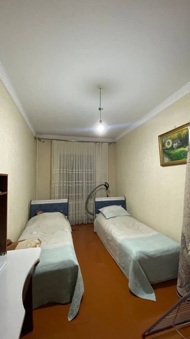 massiv chorsu da kvartira 5 hona