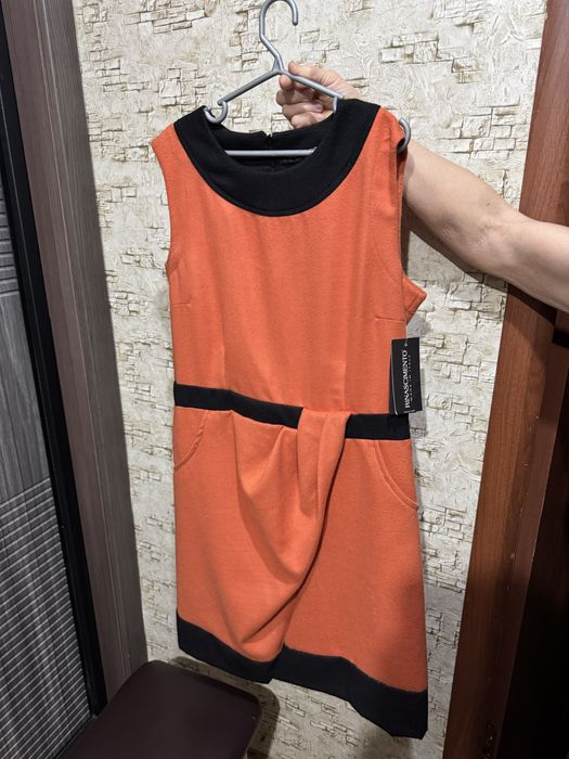 Продам новое платье