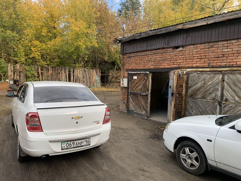 Продается  гараж