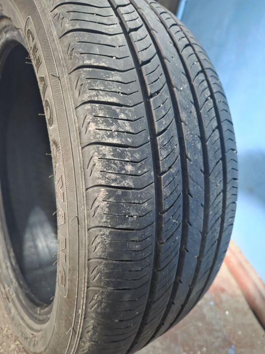 Продам шины летние 17×50×215