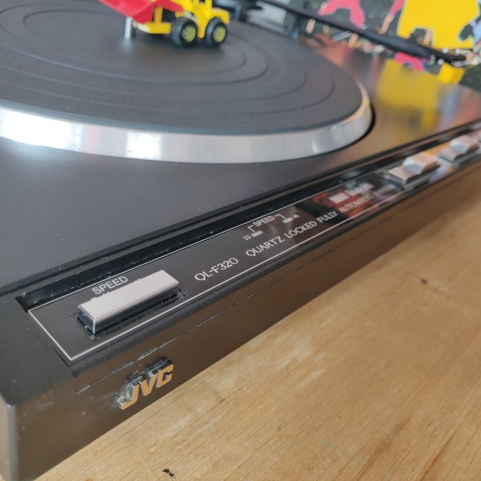 Pick up / picap/ JVC QL-F320-full automatic-