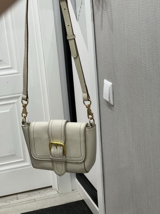 Продам женскую сумку