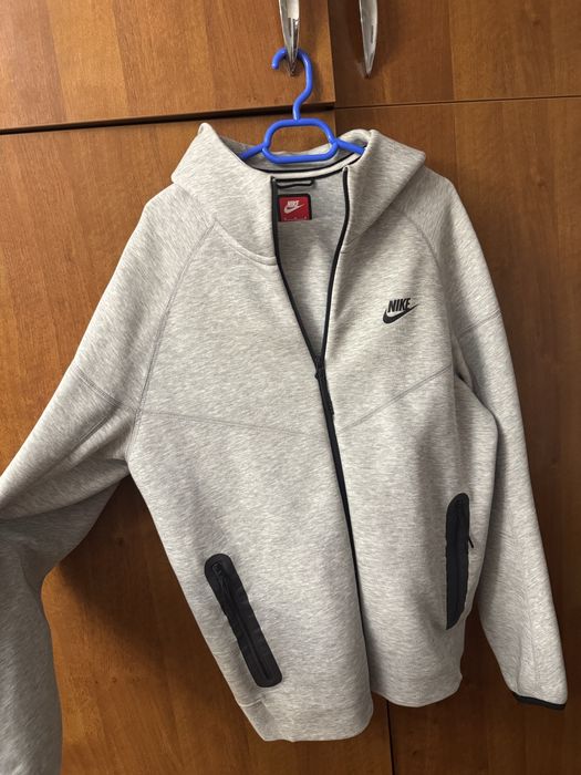 Compleu nike tech