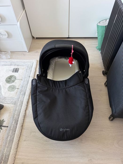 Cybex Balios  S Lux  бебешка Количка 5 В 1 MOON BLACK