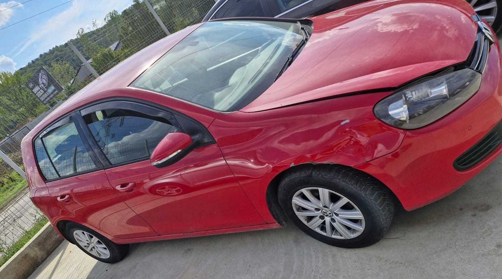 Dezmembrez VW Golf 6,6 plus 1.6D 2011 cod motor CAY 1.4B CAX 2.0D CBD