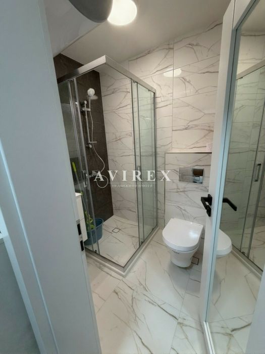 Дава се под наем Двустаен апартамент в Пловдив, Център - 75 кв.м за 578.34 € - Снимка #6