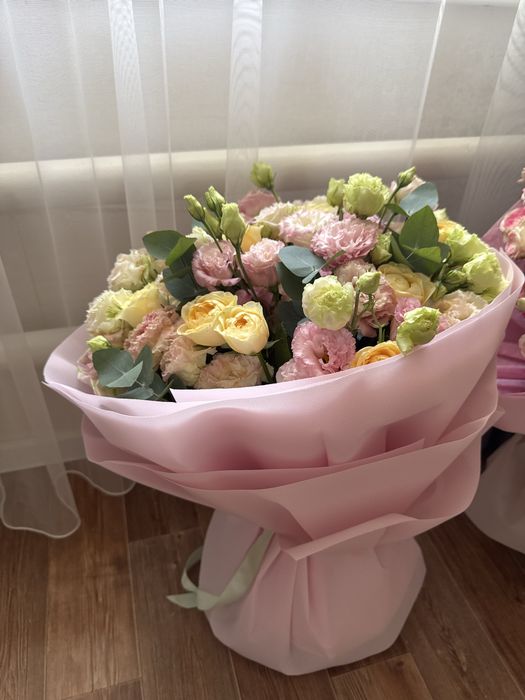 Букет цветов свежие