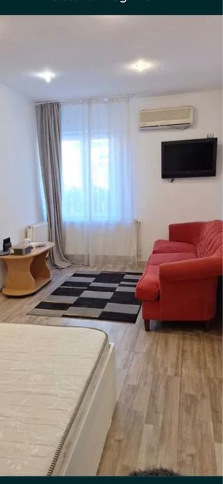 Inchiriez garsoniera 40mp str Lunga