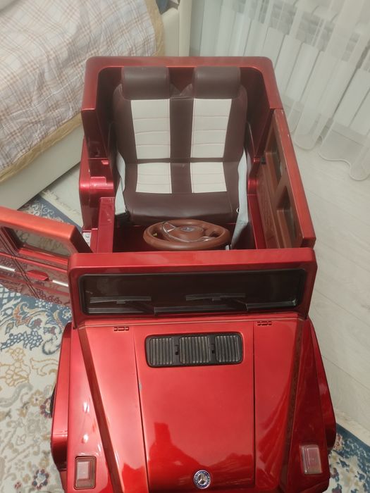 Электромобиль б/у.