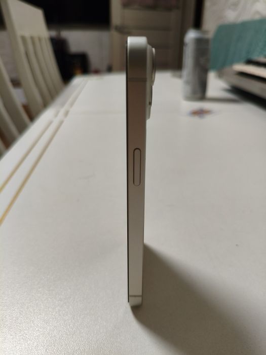 iPhone 14 с коробкой