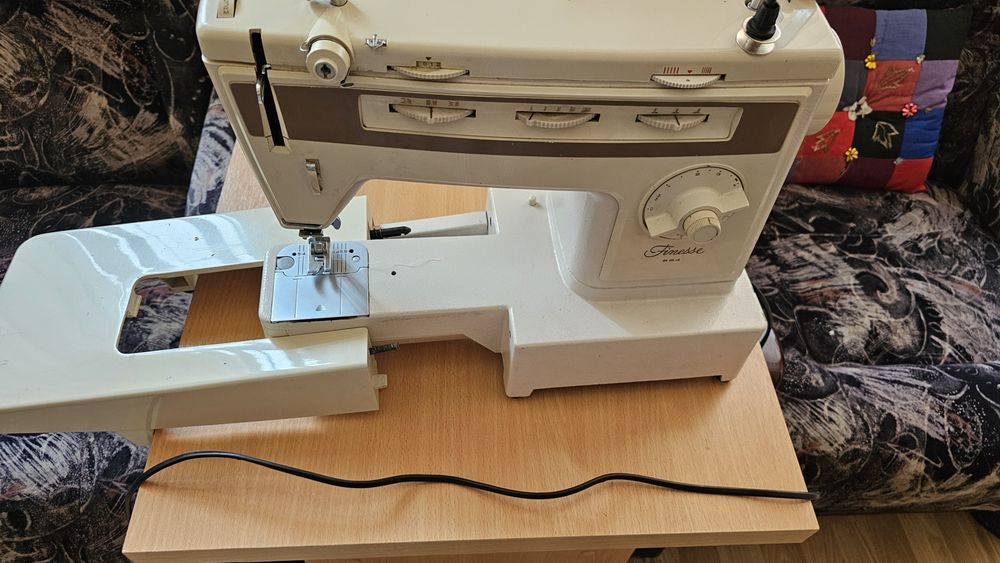Швейная машинка Finesse 884 - аналог Singer 834