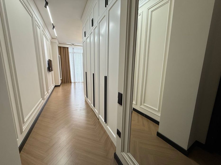 Жк Мухташам-Сдается новая 3-х комнатная квартира в центре города!