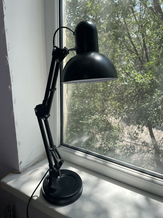 Светильник продам