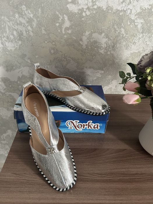 Обувь натуральная кожаная