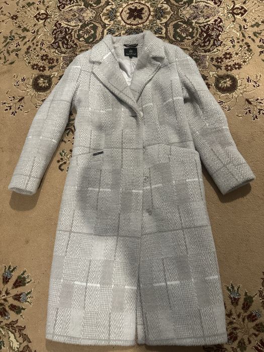 Зимний пальто отличное