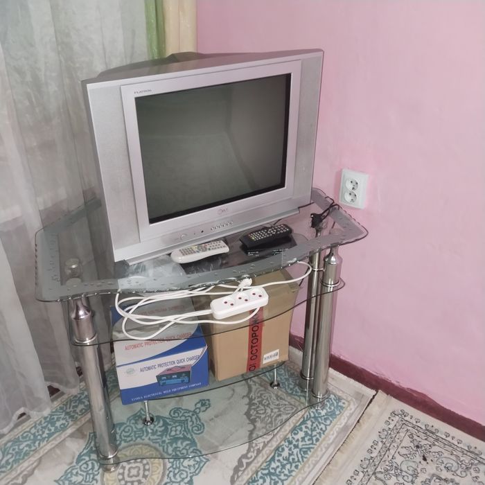 Продам телевизор