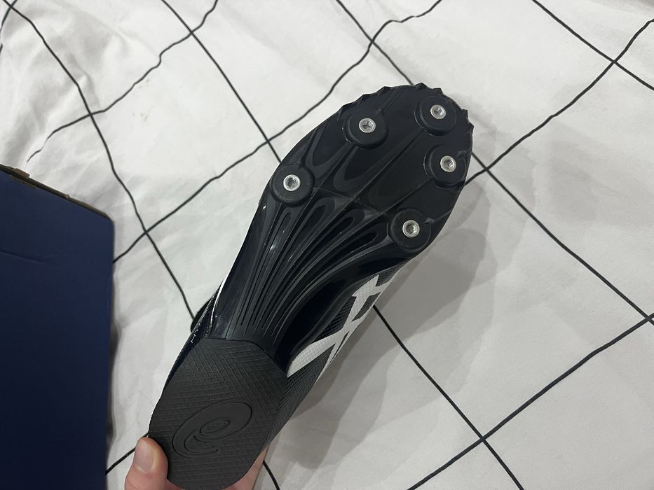 Шпайкове Asics HYPER MD 7