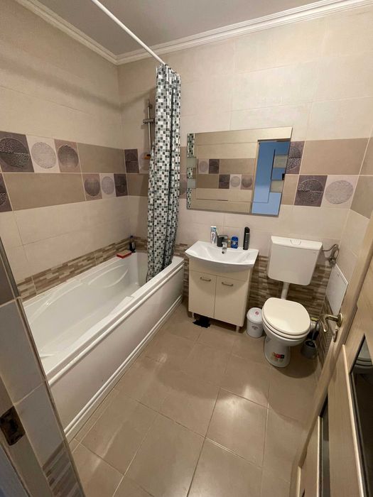 Apartament 3 camere, 61 mp, Balcon, Parcare, str. Teilor