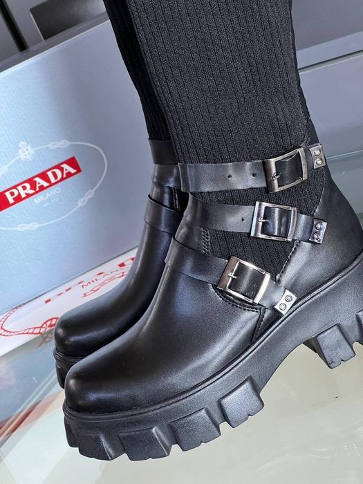 Ghete prada lungi


37,37,38,38,39

300lei 
Curier 30 lei
Adaos maxim