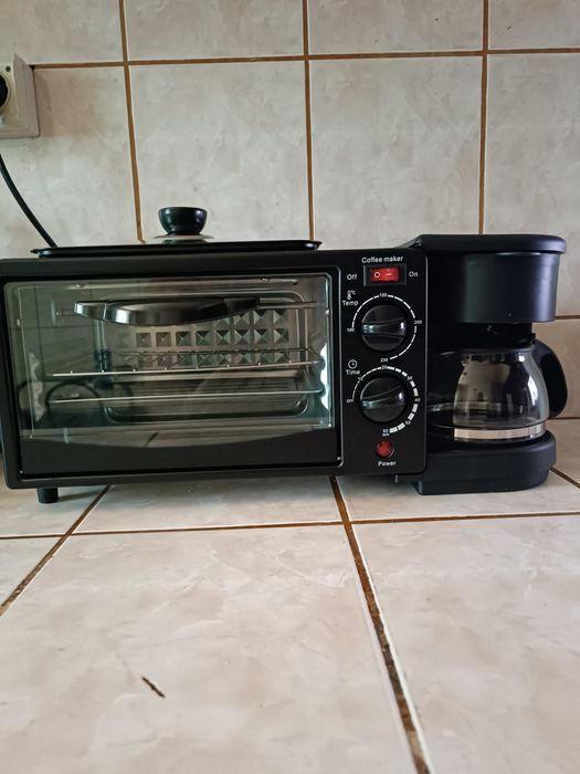 Vînd aparat electric de gătit 3in1