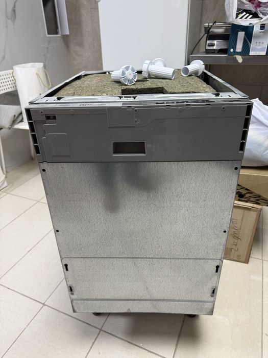 Посудомойка Electrolux