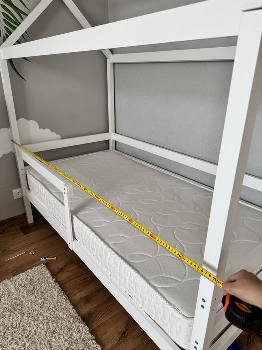 Продам кровать-домик